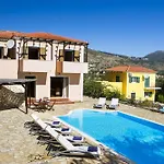 Alexandra Villa
