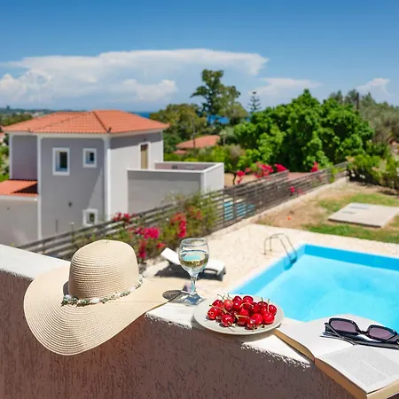 Alexandra Villa *